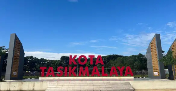 alun alun tasikmalaya